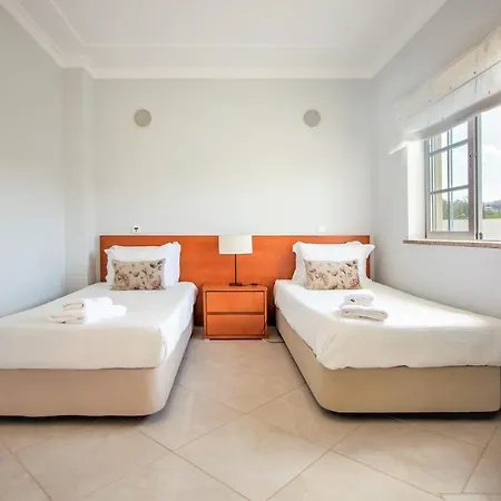 Villa Albufeira By Atlantic Places * Albufeira