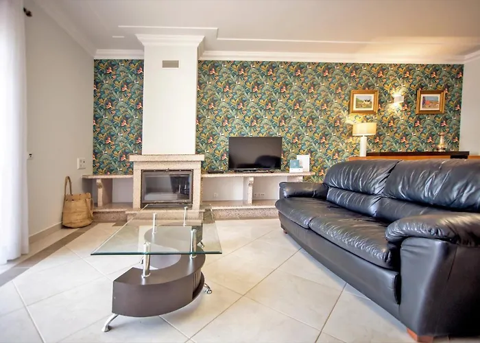 Βίλα By Atlantic Places