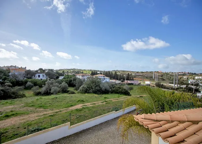 By Atlantic Places * Αλμπουφέιρα