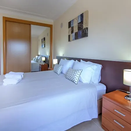 By Atlantic Places Вилла *