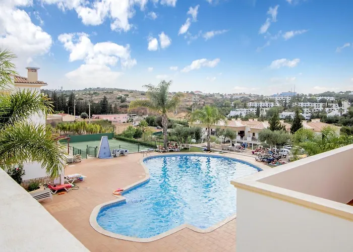 By Atlantic Places فيلة *