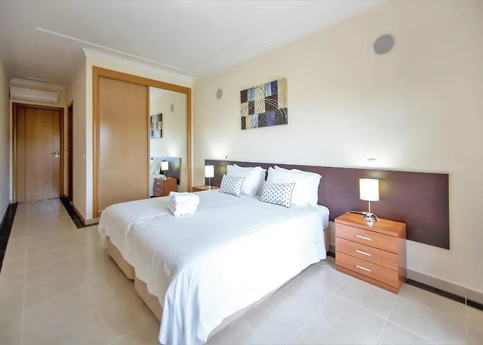 빌라 By Atlantic Places